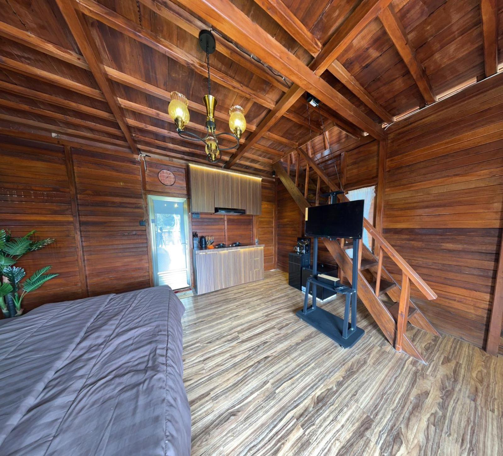 הוילה Noerbaya House בוקיטינגי מראה חיצוני תמונה